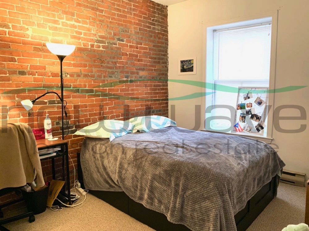 1742 Washington St, South End