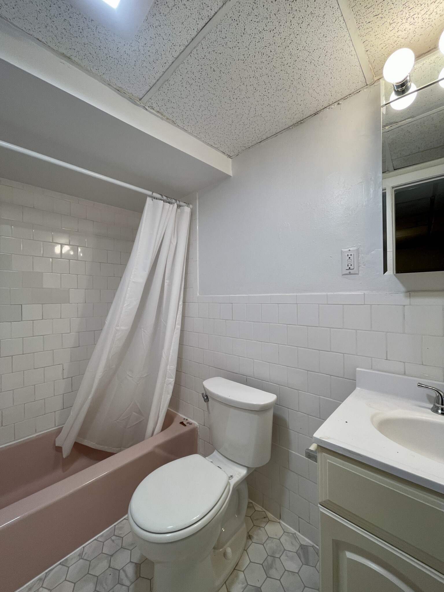 409 Huntington Ave, Fenway