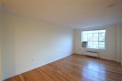 60 Brattle St, West Cambridge