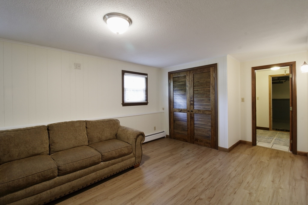 116 Bliss St, Fall River