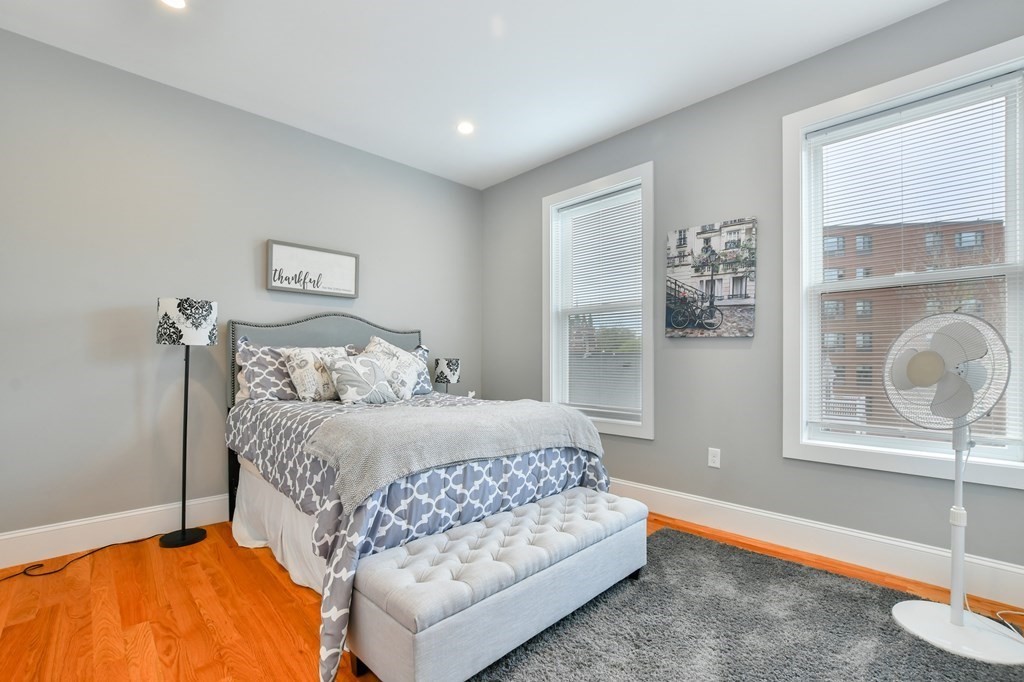 5 Mcbride St, Jamaica Plain