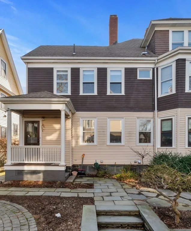 10 West Bellevue Ave, Avon Hill