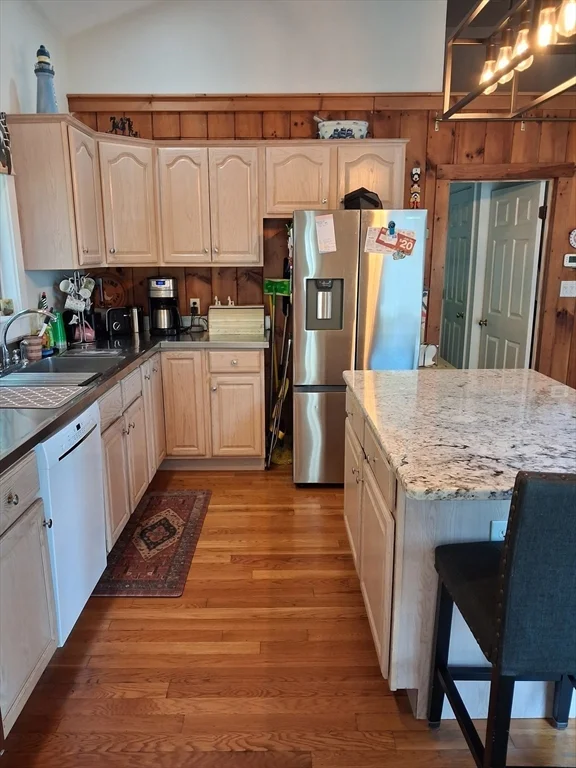 45 Central Ave, Plymouth