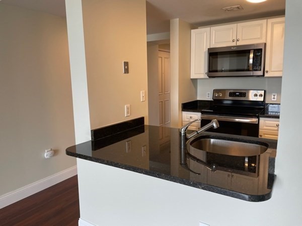 8-12 Museum Way, East Cambridge