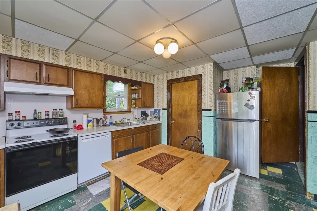 159 Foster St, Brighton