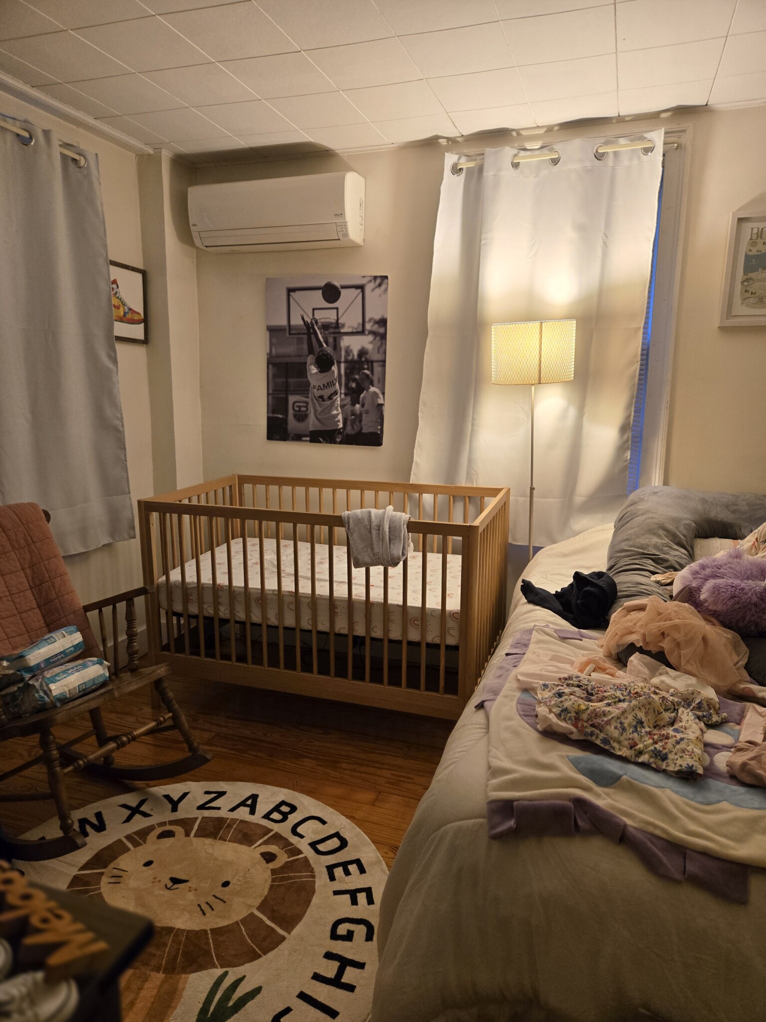 47 Clinton Pl, Newton Center