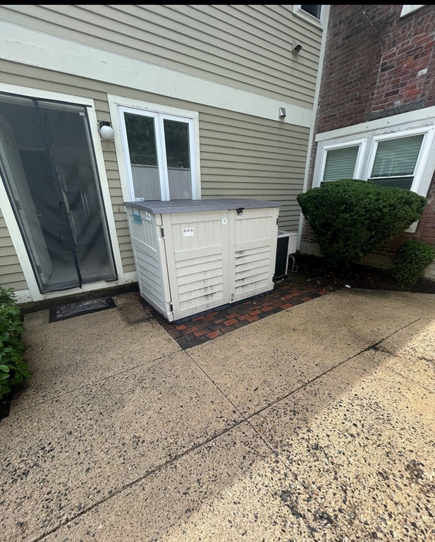 30 Cameron St, Brookline Village