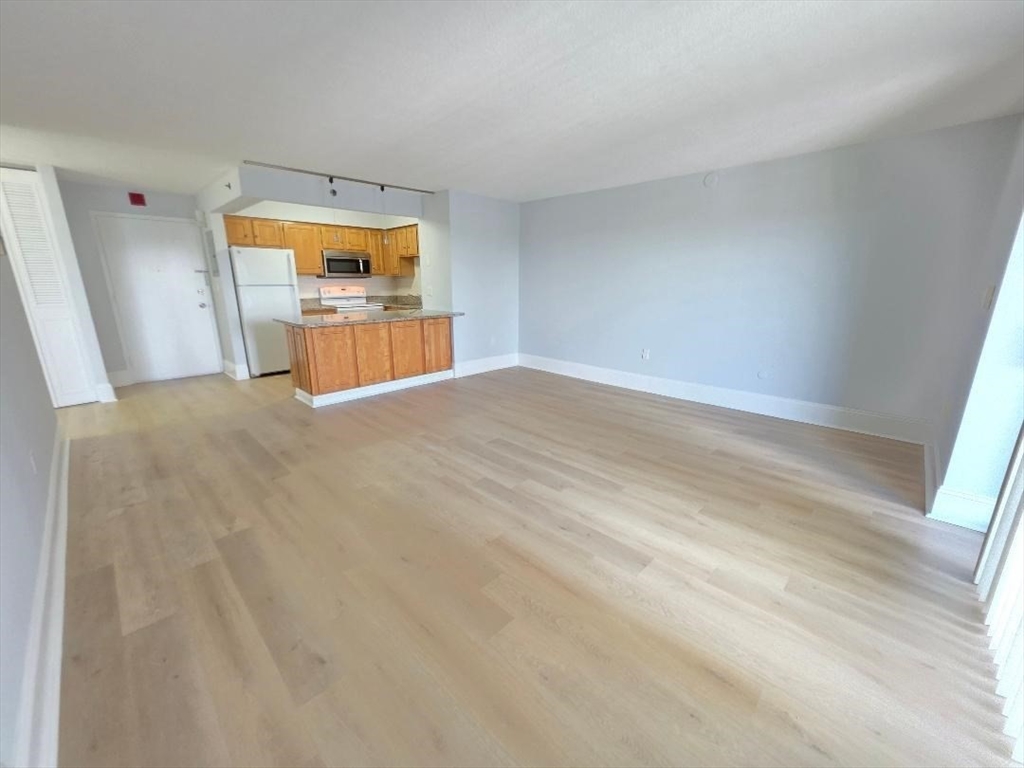 1025 Hancock St, Quincy Center