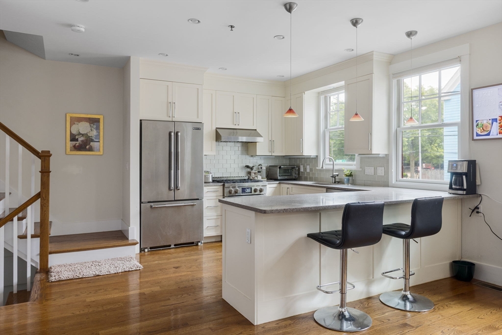 7 Ballord Pl, Riverside