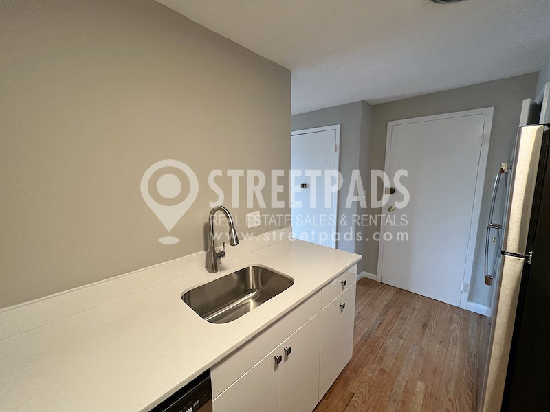 50 Evergreen St, Jamaica Plain