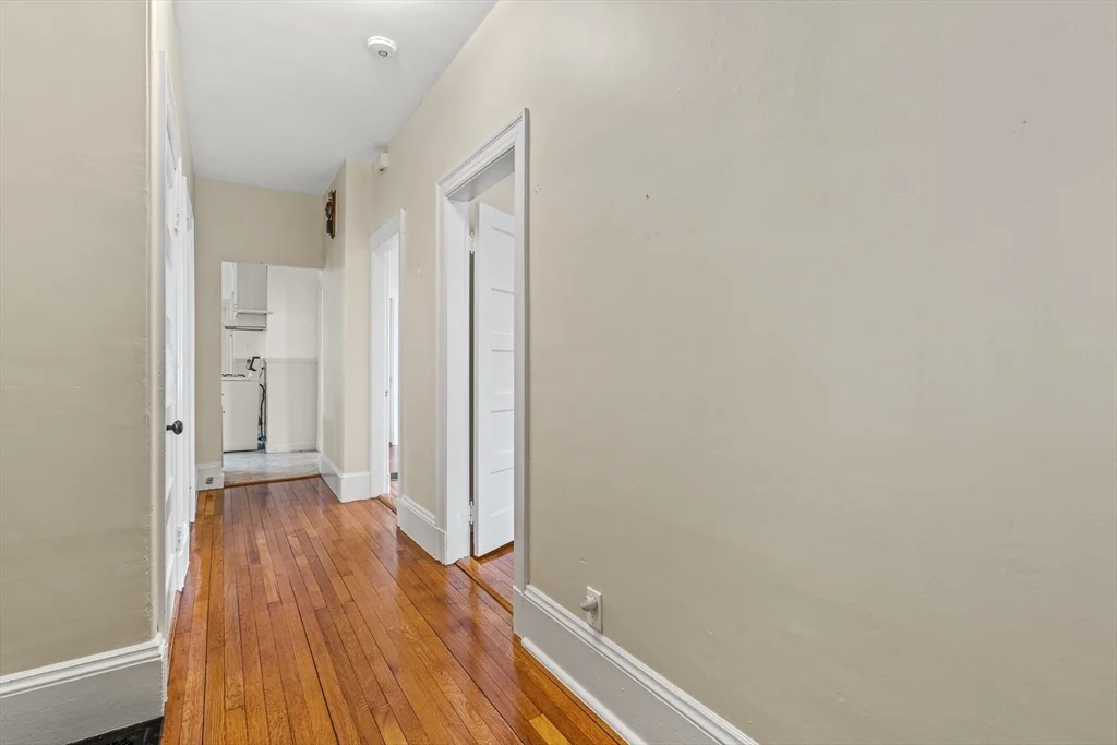 9 Marshall St, Medford