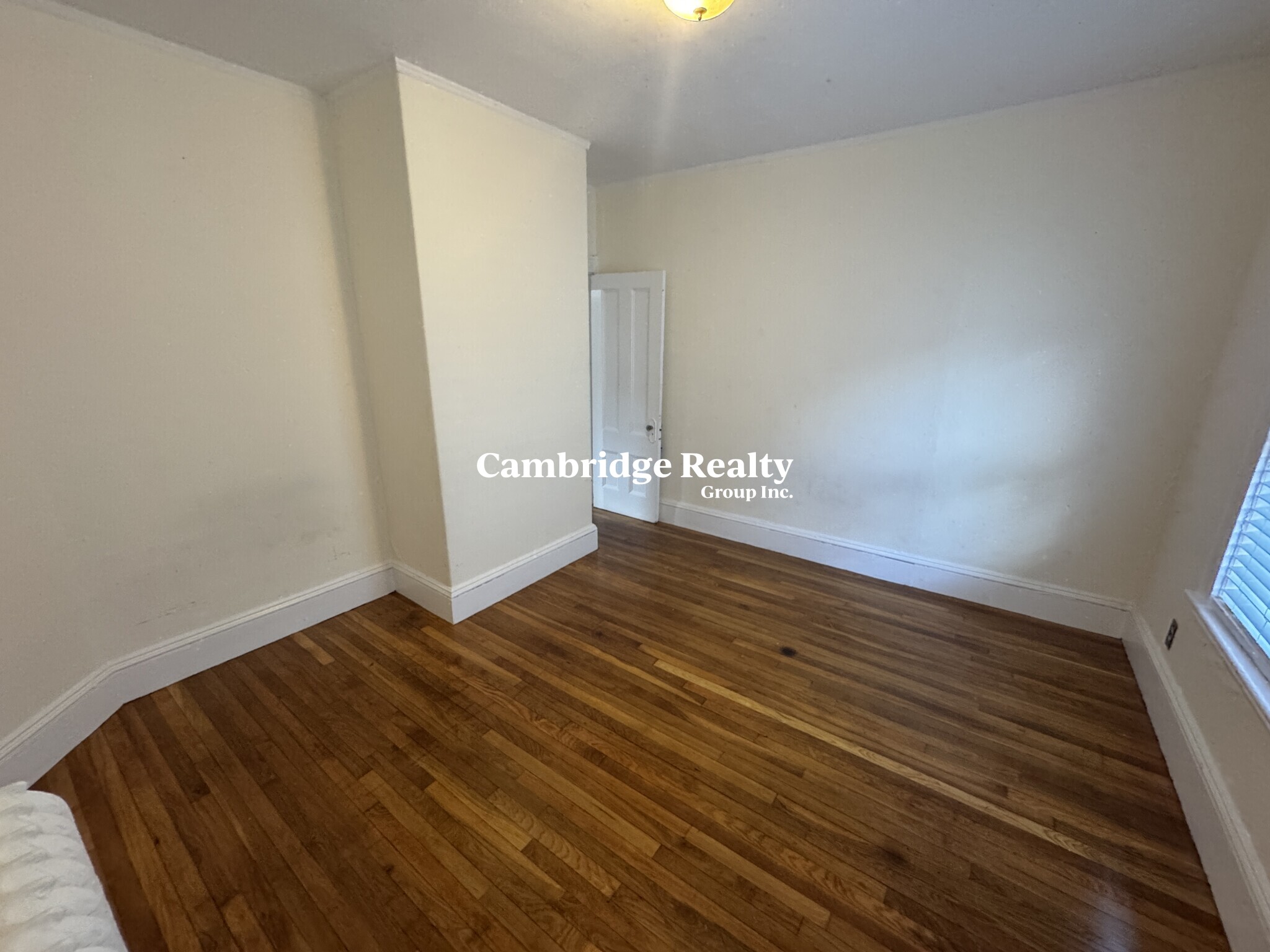 246 Highland Ave, Powder House Square