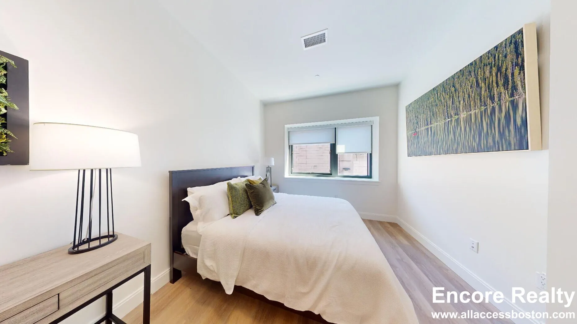 1079 Commonwealth Ave, Allston