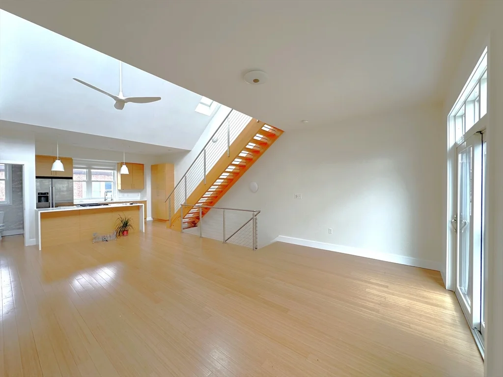 6 Beacon, Ward Two