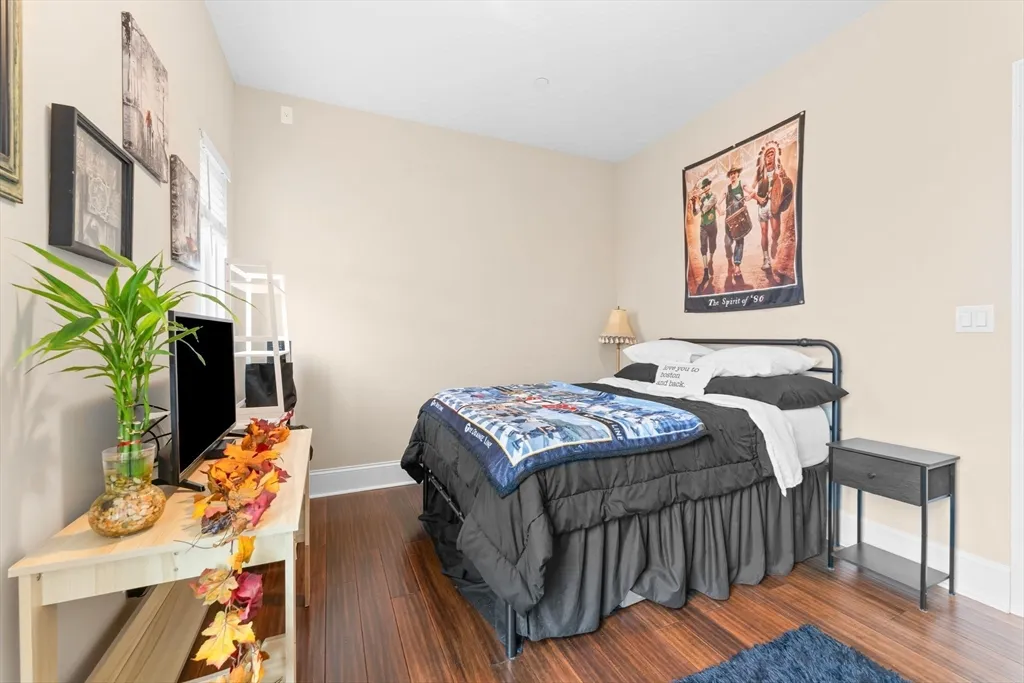 380 W Broadway, South Boston