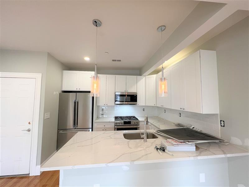 75 Pearl St, East Somerville