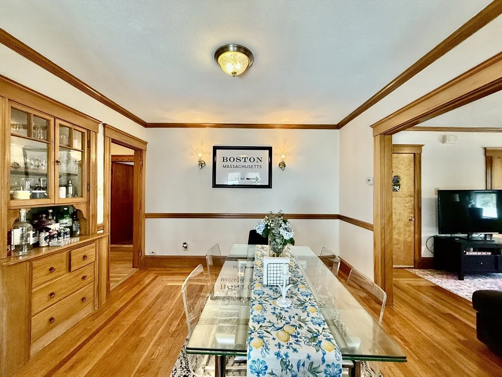 91 Shore Dr, Ten Hills