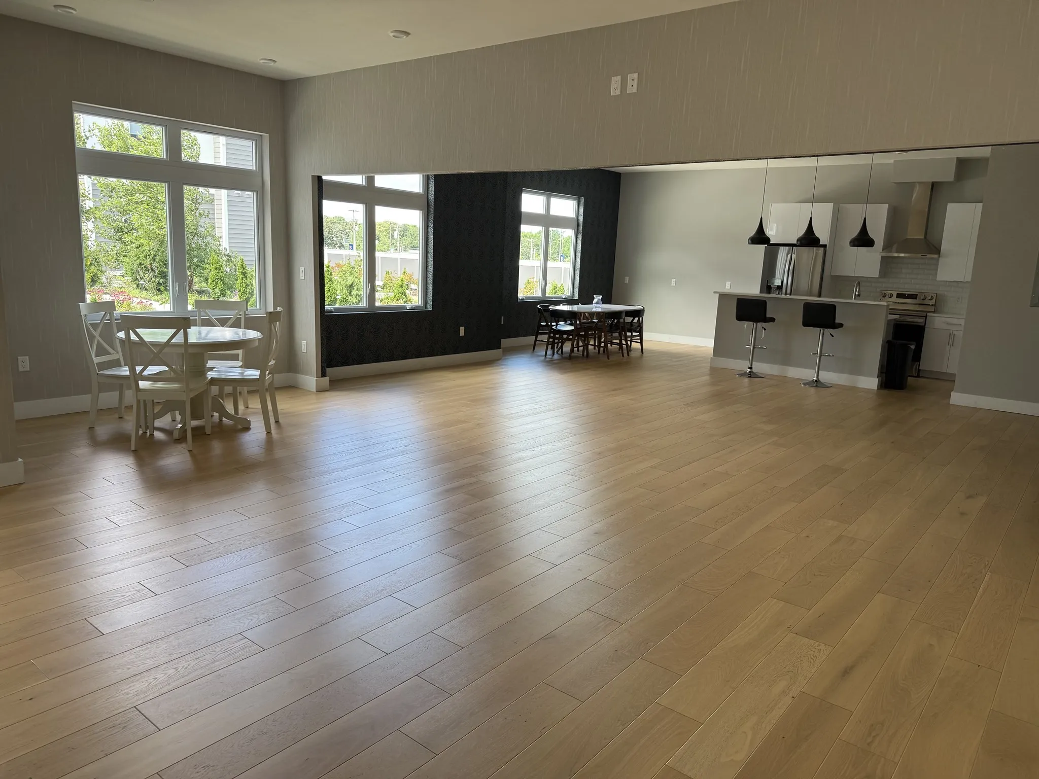 60 Cross Street East, East Somerville