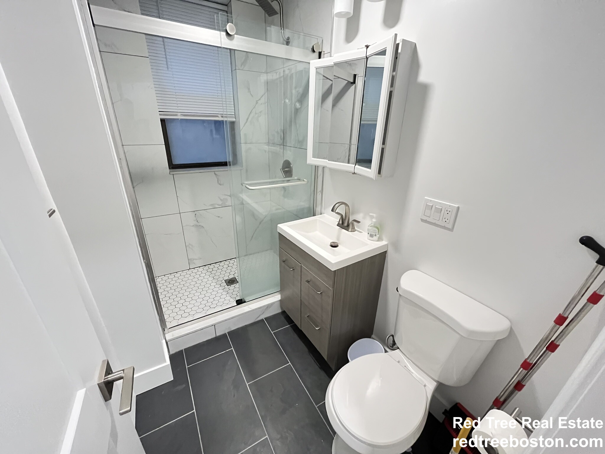 19 Peterborough St, Fenway