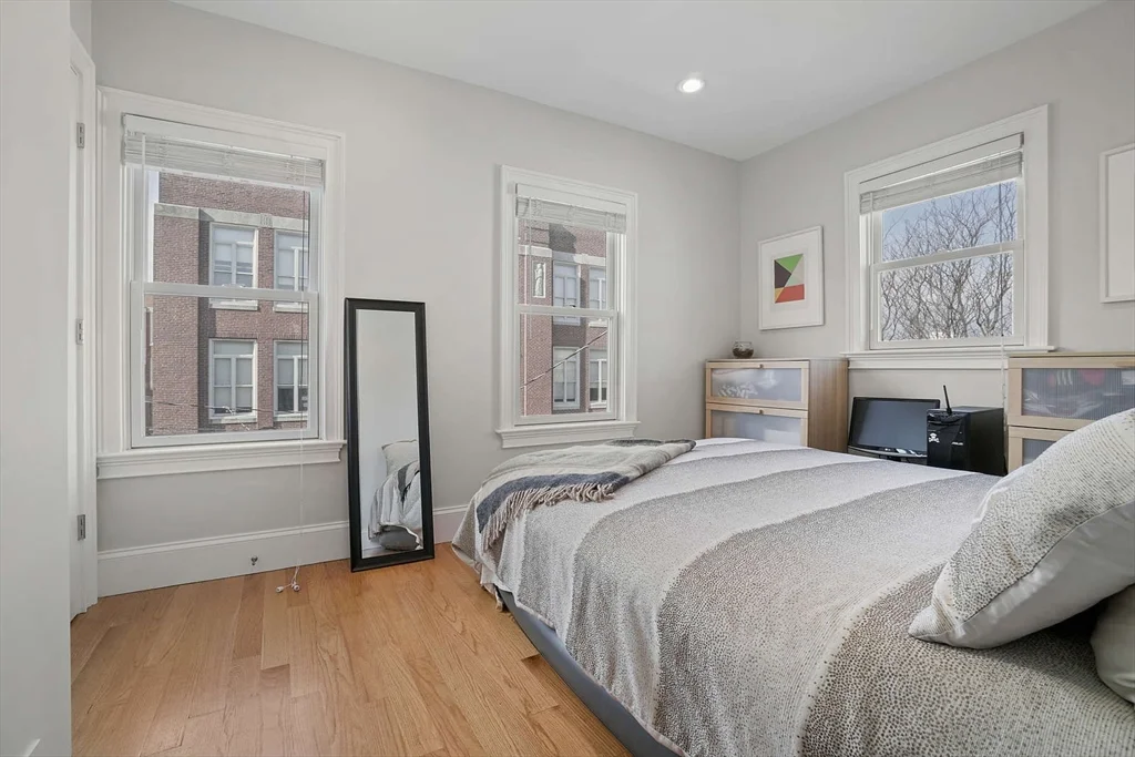 208-210 West 7th St, South Boston