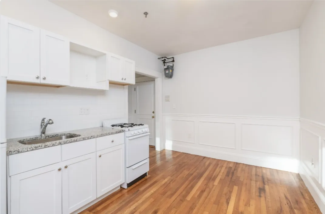 49 Worthington St, Mission Hill