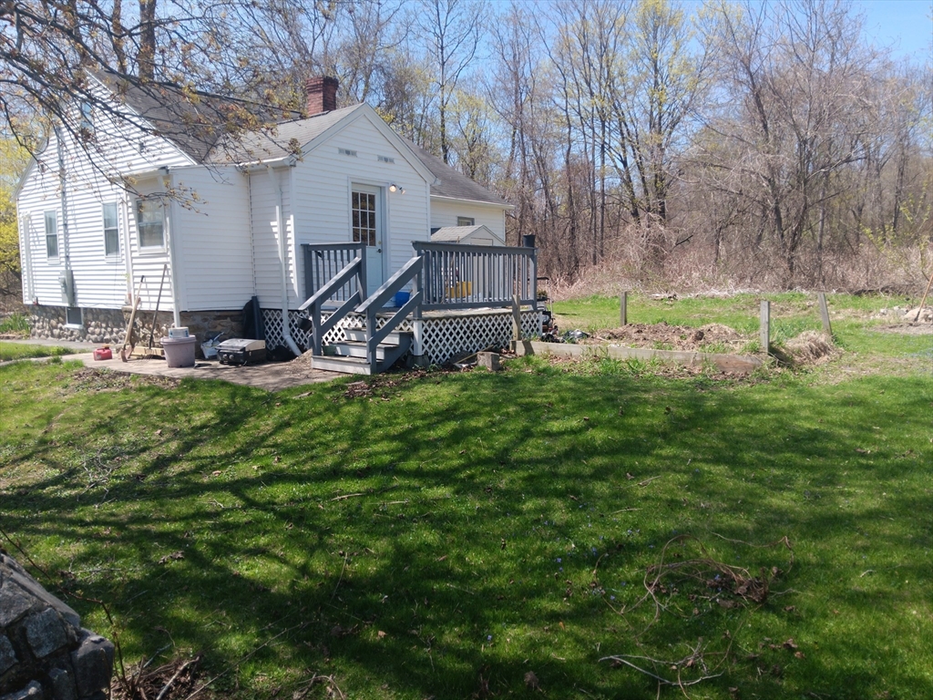 6 Taylor Ct, Worcester