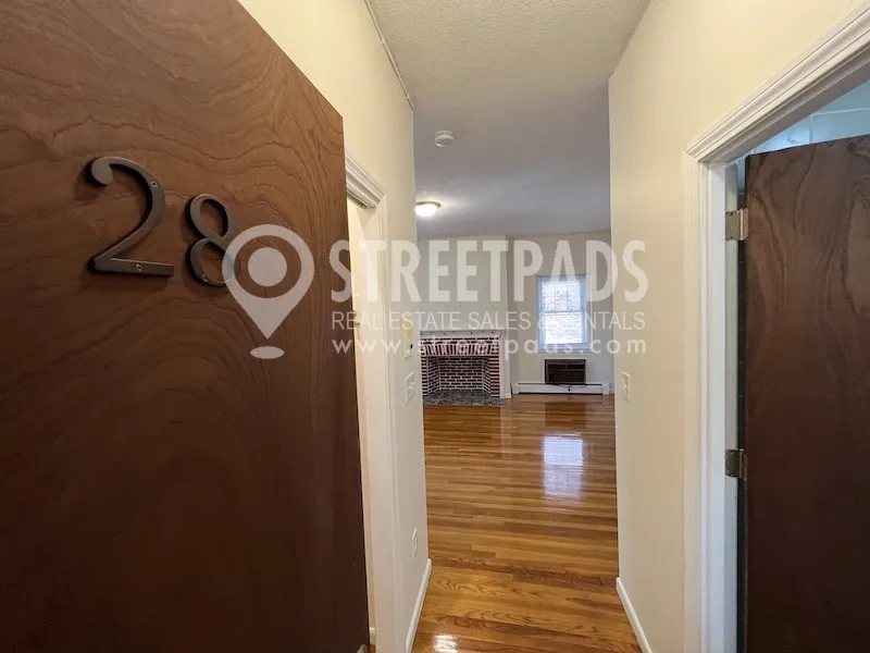 2018 Commonwealth Ave, Brighton