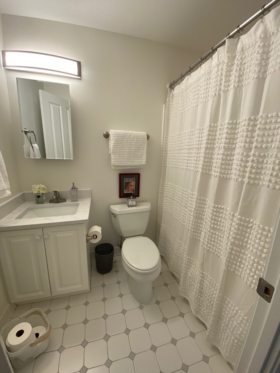 4 Charlesgate East, Back Bay