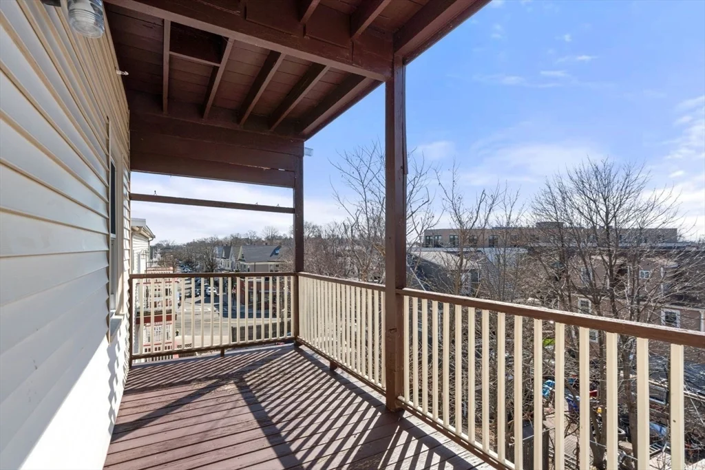 10 Centre Ave, Dorchester