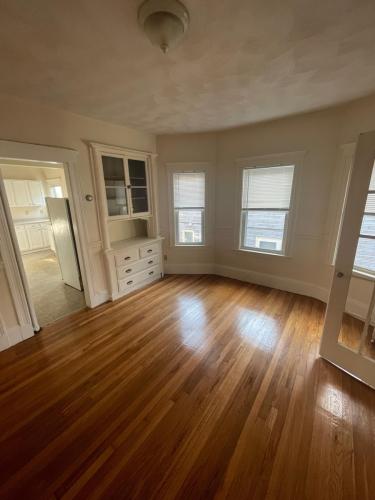 10 Pinkham Rd, Tufts University