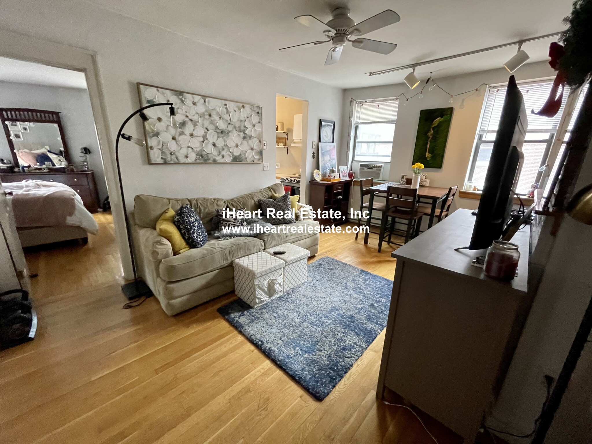 13 Thacher St, North End