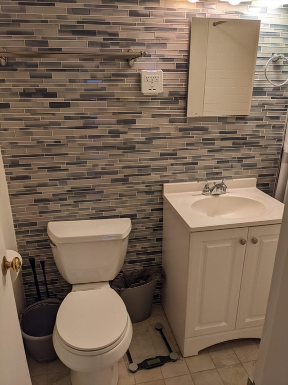 230 Beacon, Back Bay