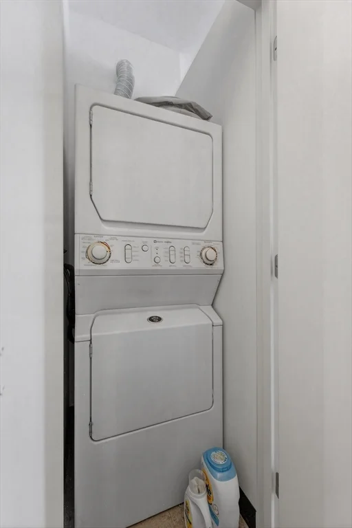 88 Kingston St, Midtown