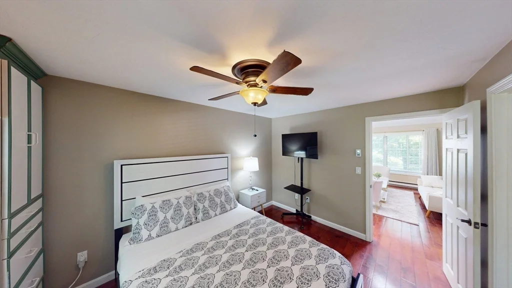 1 Jonathan Cir, Worcester