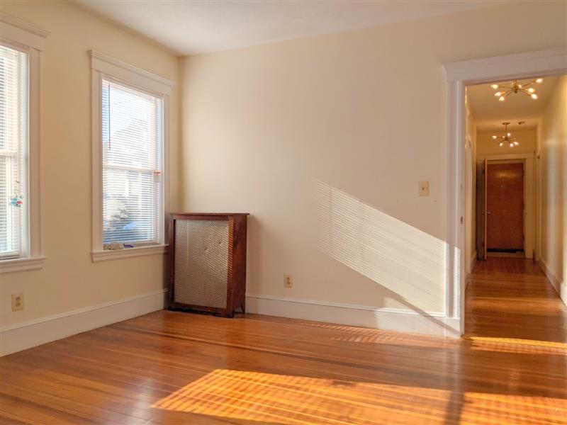 246 Harvard St, South Medford