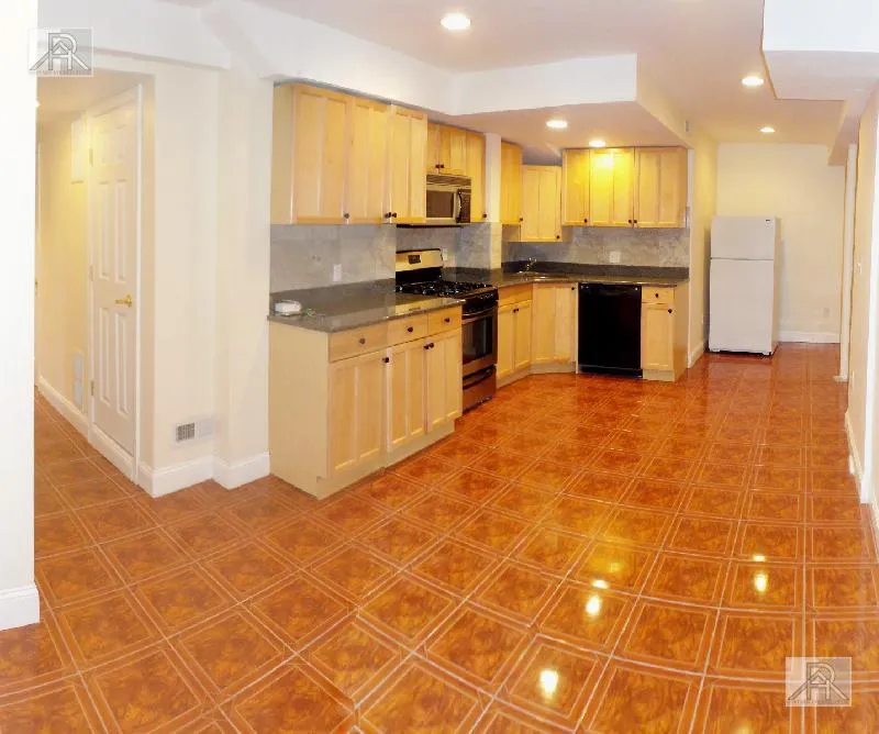 191 Winthrop Rd, Aspinwall Hill