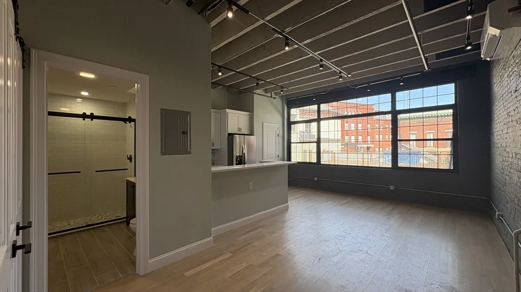 199 Market St, Downtown
