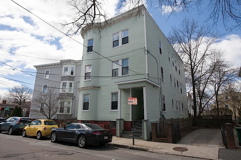 3 Kinnaird St, Riverside