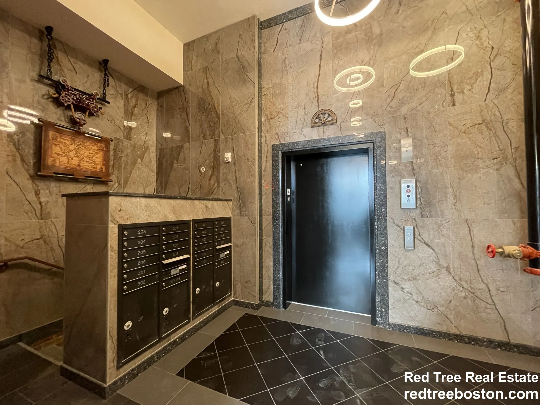 1028 Commonwealth Ave, Brighton