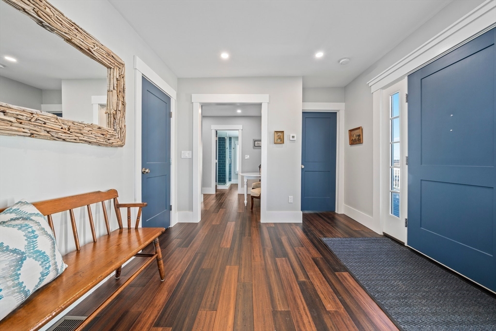 61 Gurnet Rd, Duxbury