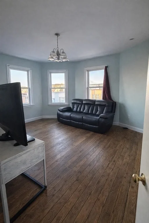 412-414 Ferry St, Everett