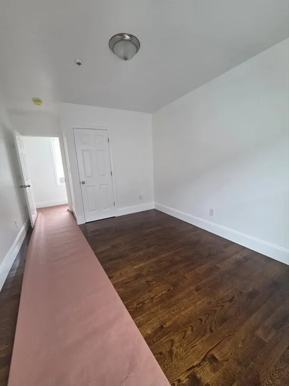 375 Crescent Ave, Chelsea
