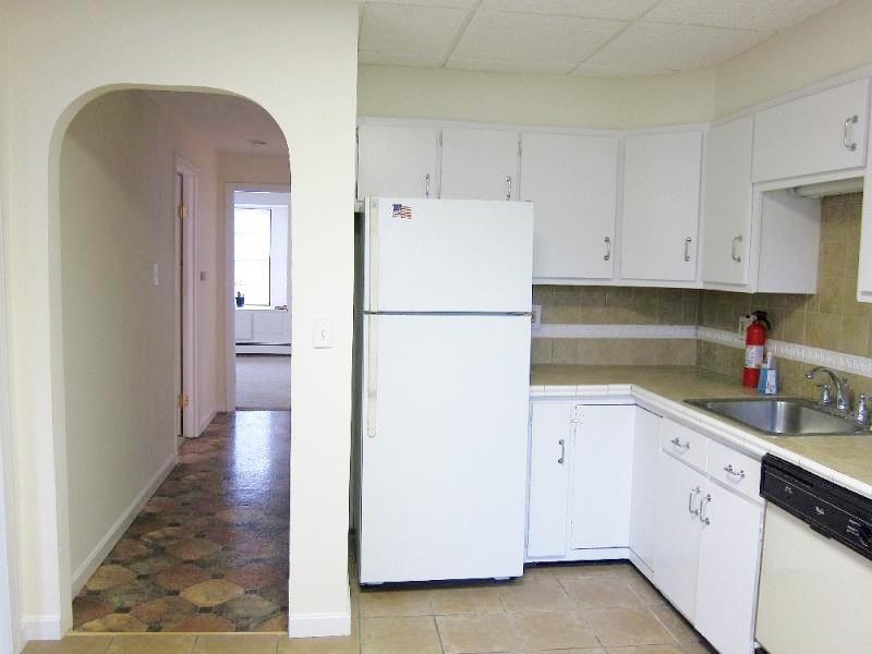 19 Wesley St, Winter Hill