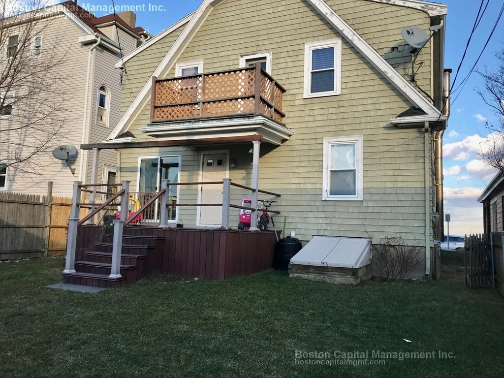 181 Winthrop Shore, Winthrop