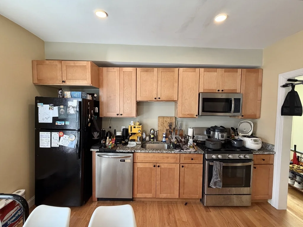 303 Hurley St, East Cambridge