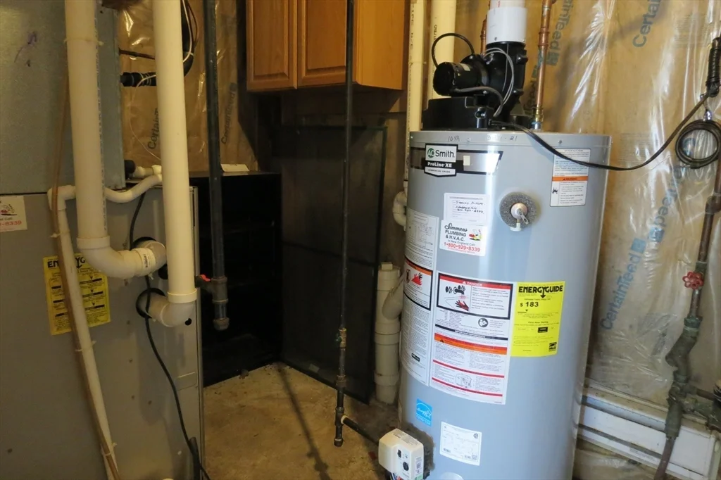 11 Railroad Ave, Salisbury