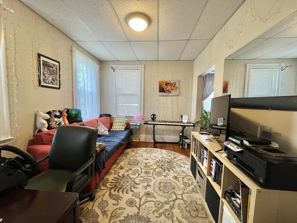 230 Hurley St, East Cambridge