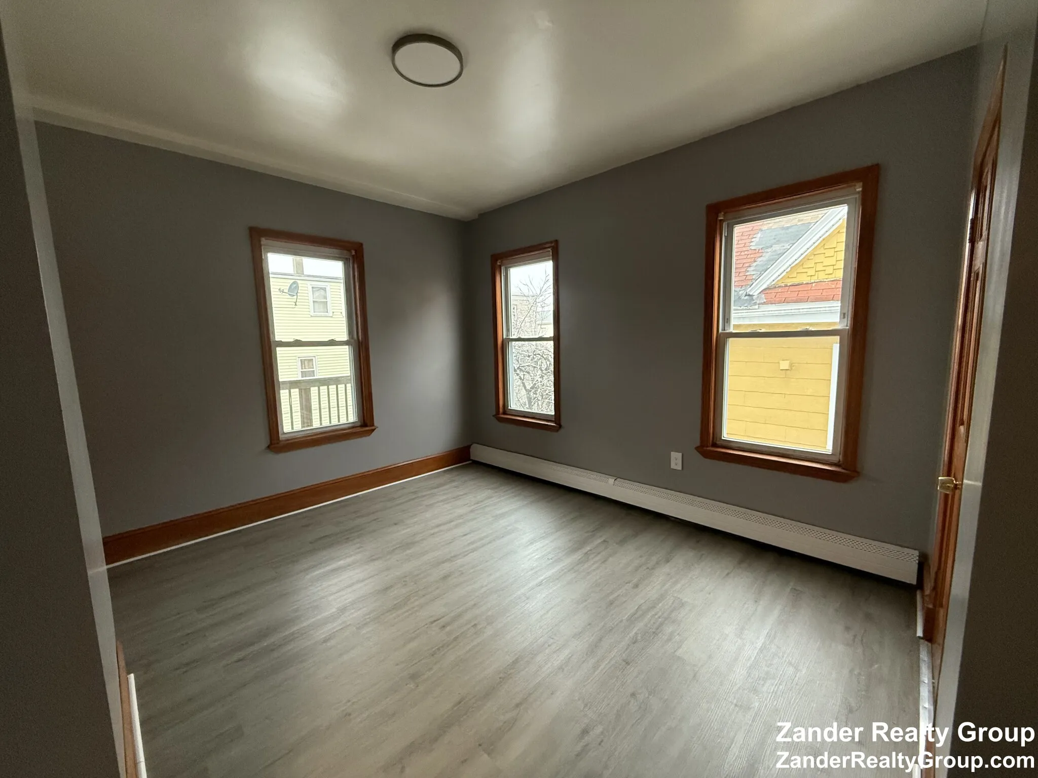 2A Marshfield St, Roxbury