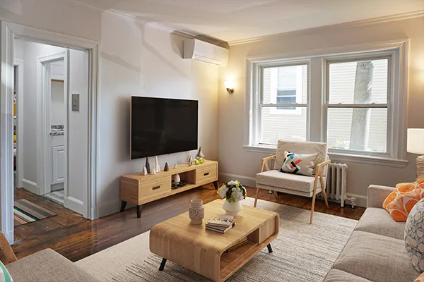 95 Adams St, South Side