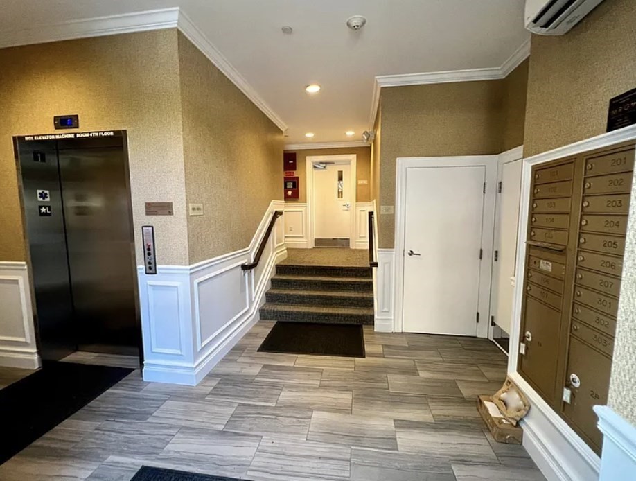 616 E 4th St, South Boston